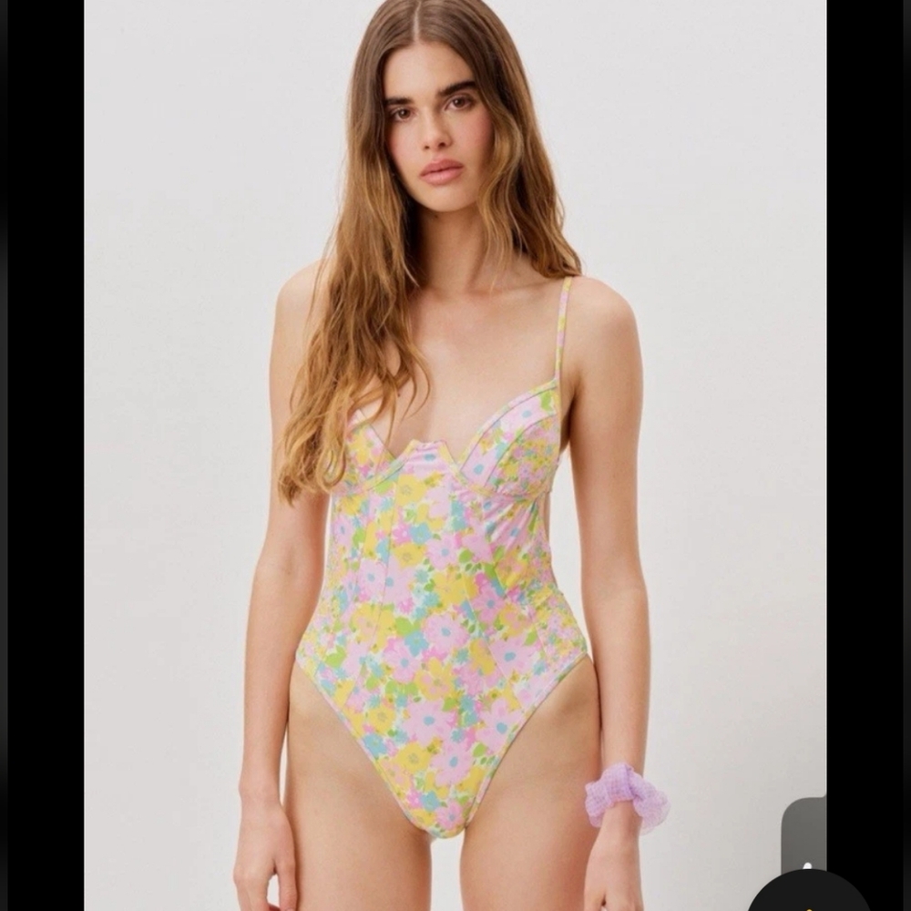 NWT For Love And Lemons One Piece XS Swimsuit Pastel Floral Open Back Underwire